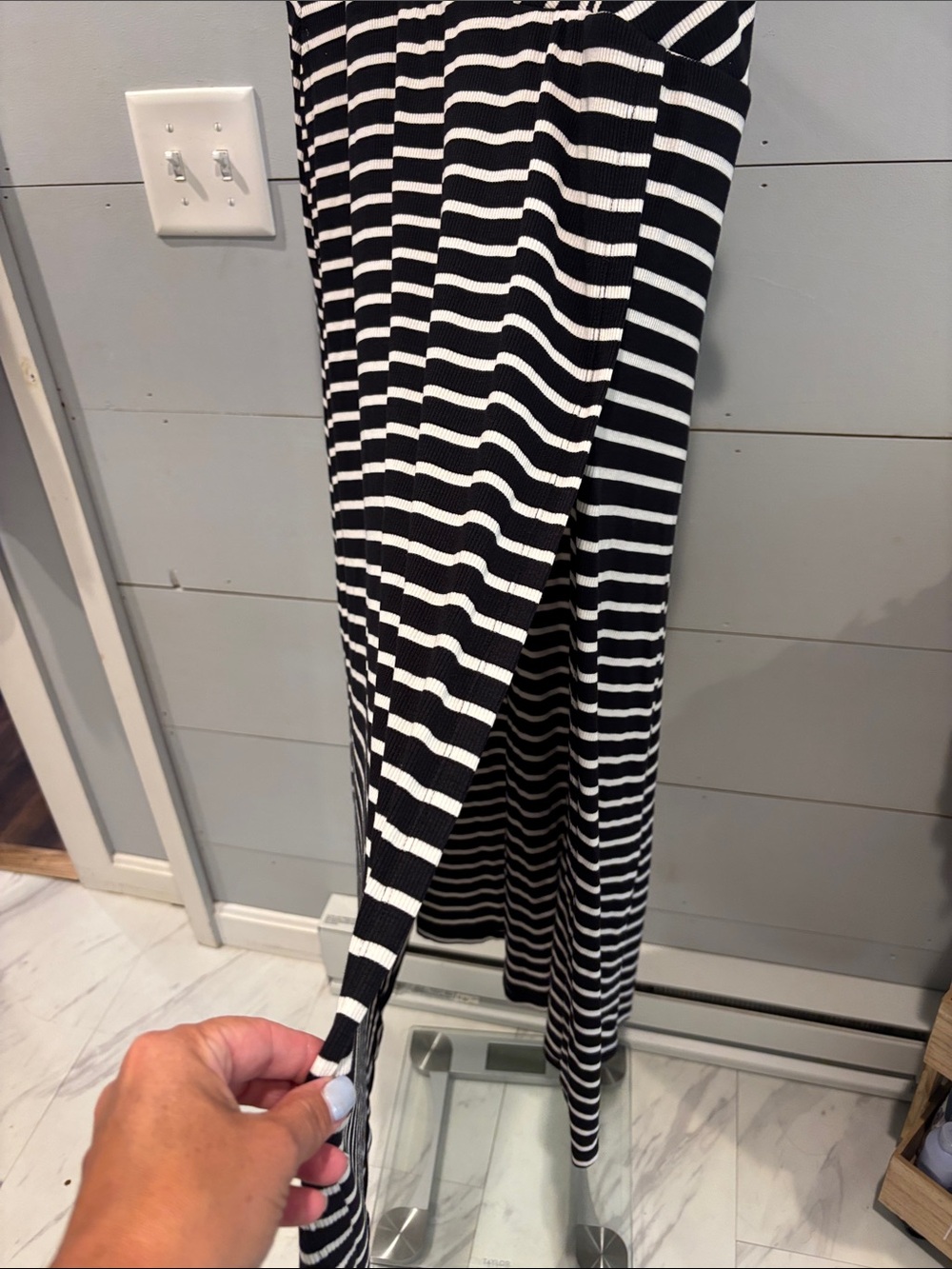 Halara Striped Black and White Maxi Skirt - Casual Everyday Wear - Picture 4 of 4